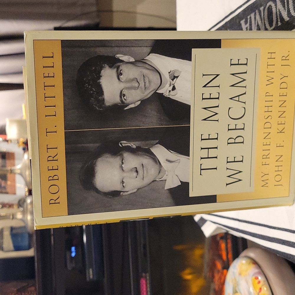 5 For 25.00/John F.Kennedy Jr. book,1st Edition
